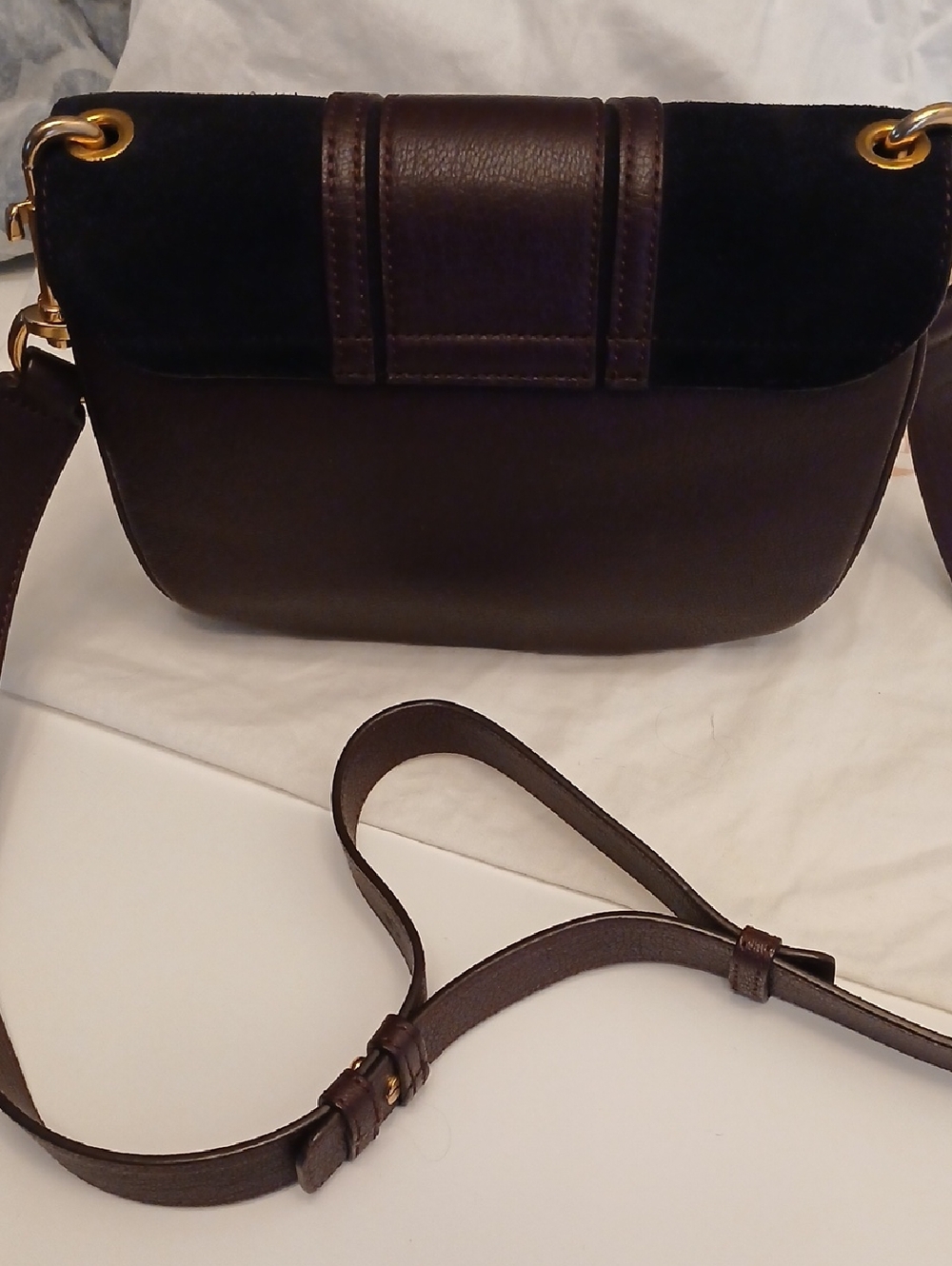 See By Chloe Black and Chocolate Brown Leather Crossbody Bag with Gold Hardware - Picture 10 of 16